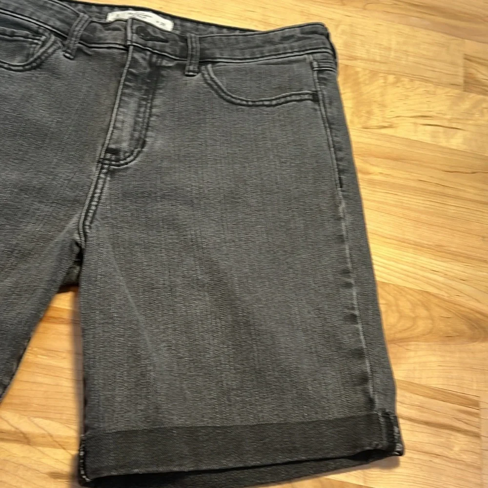 Abercrombie & Fitch Light Black Jean Shorts - Size 28